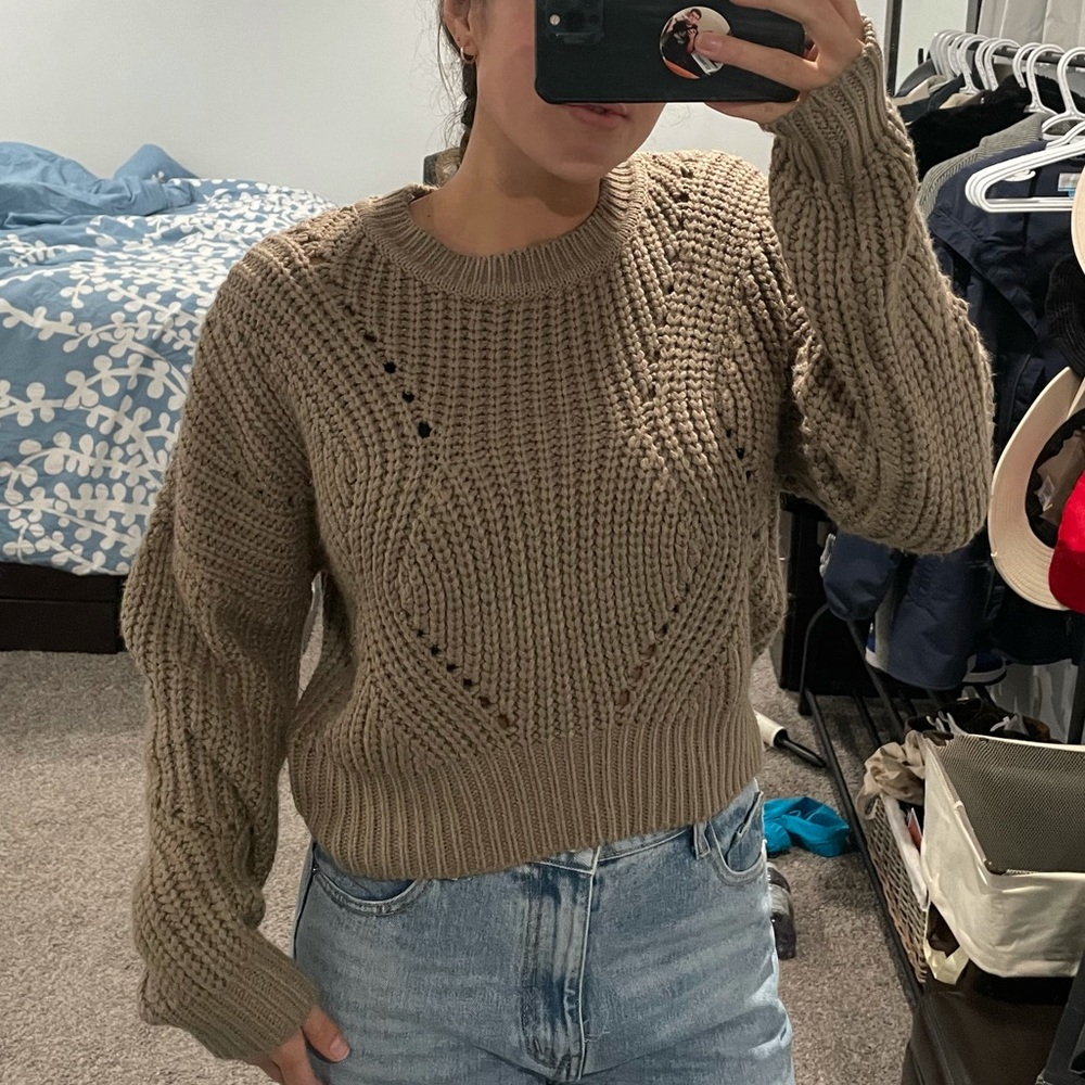 Knit sweater - Picture 1 of 3